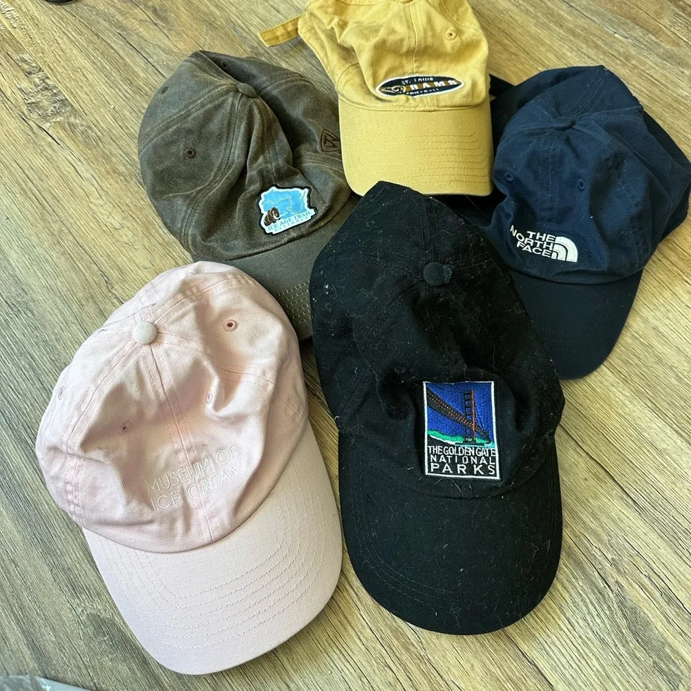 Hat bundle - Picture 1 of 1